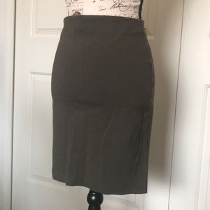 Merona dark olive green pencil skirt. Sz SP.